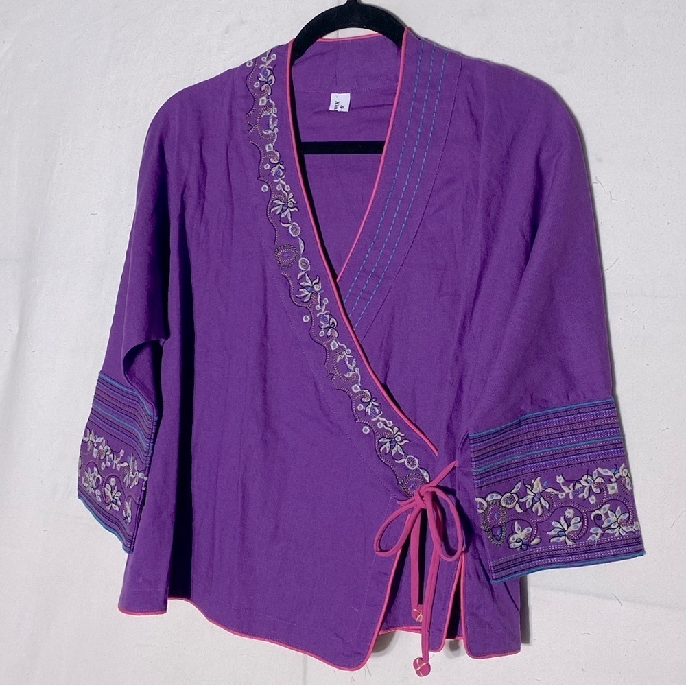 XinEnNa Purple Embroidered Wrap Style Top S